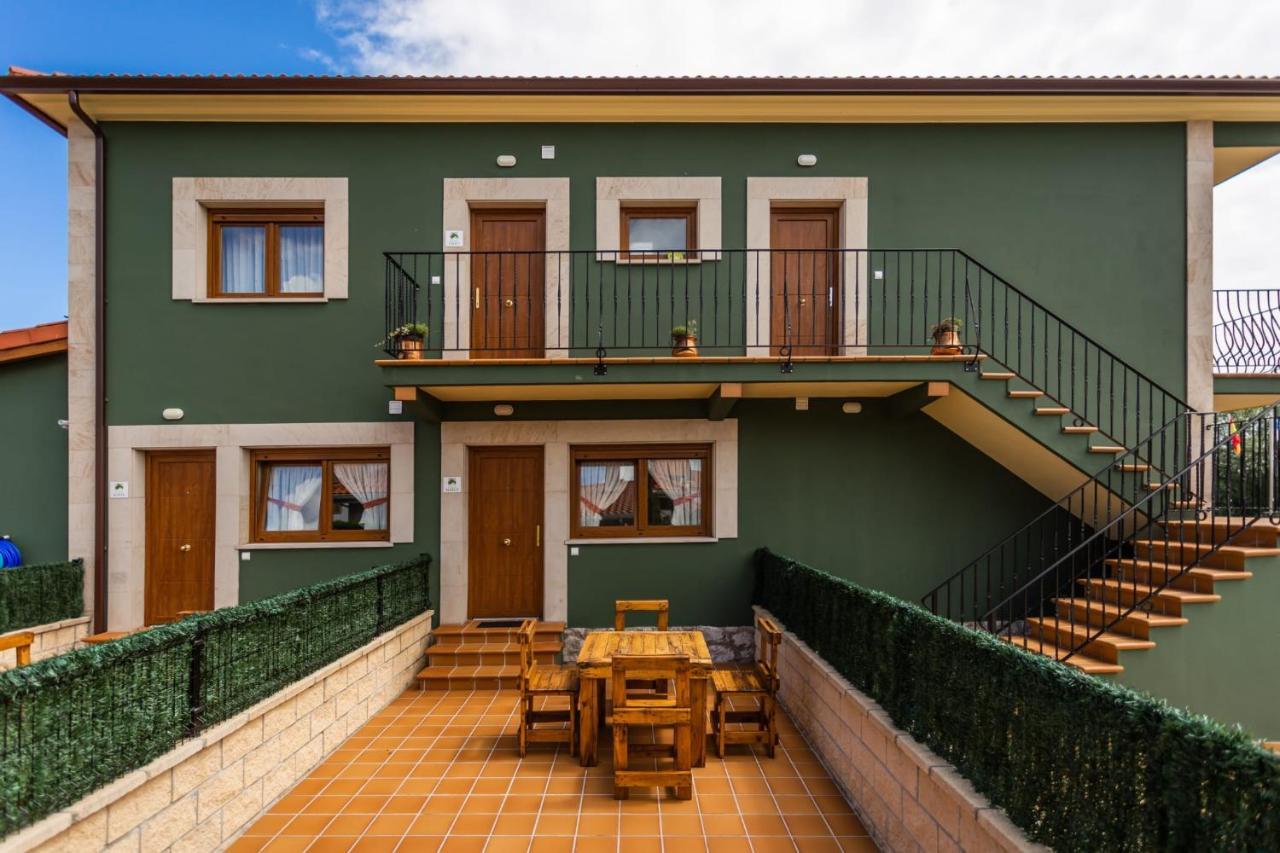 Apartamentos El Proel Pedrena Bagian luar foto