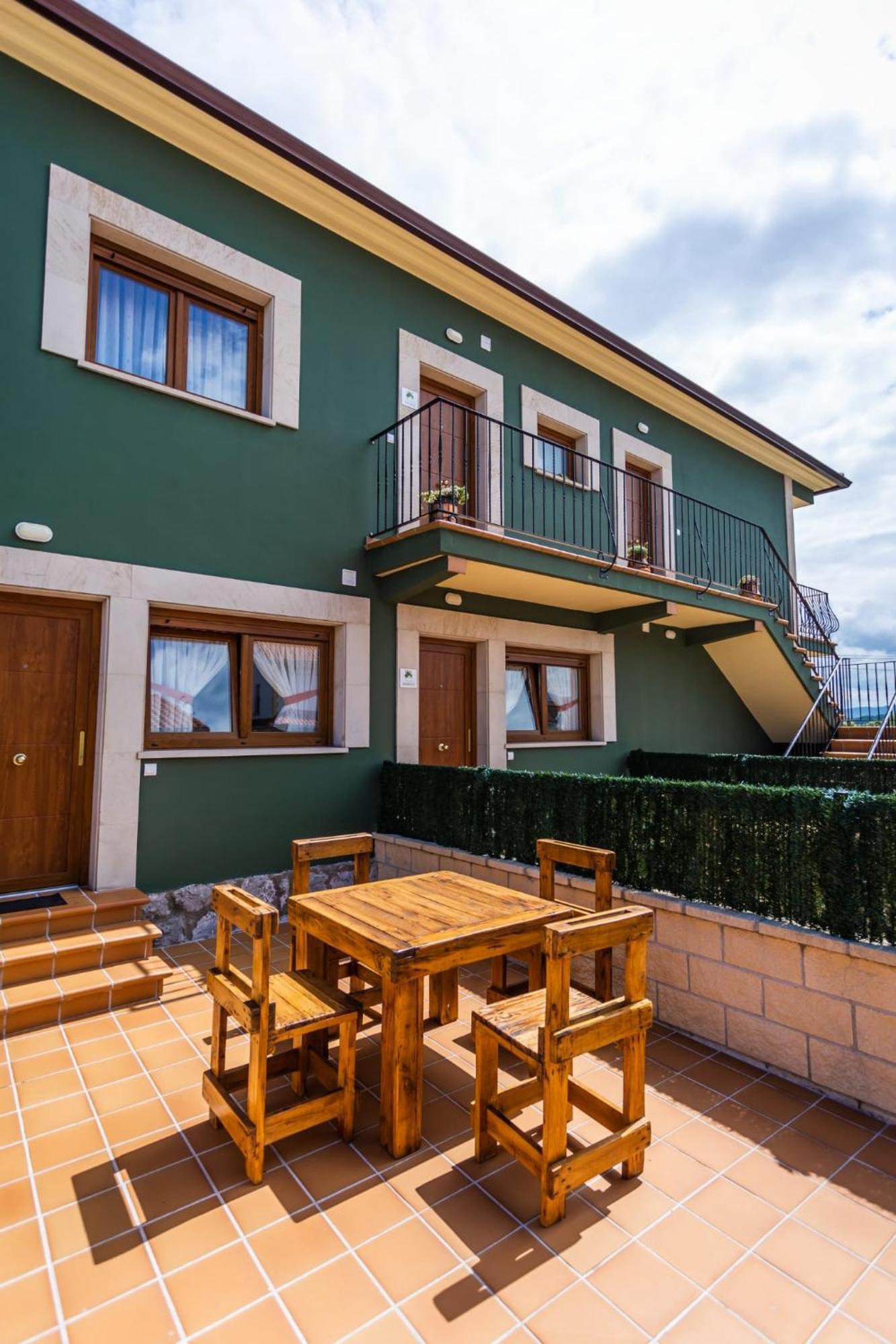 Apartamentos El Proel Pedrena Ruang foto